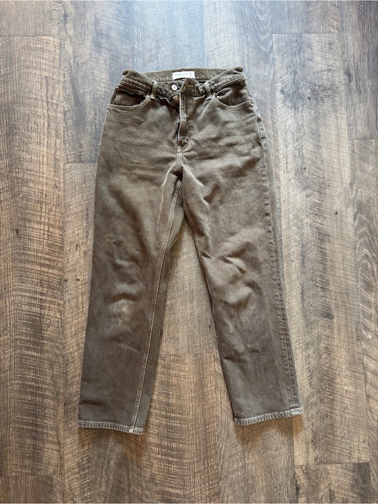 Abercrombie & Fitch Denim - Abercrombie & Fitch Women's Straight-Leg Jeans — Olive Brown